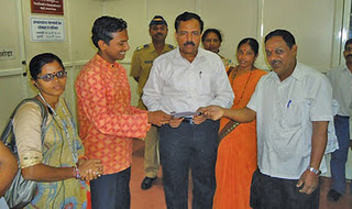 HJS members submitting representations to District Collectors of Mumbai